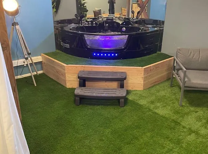 L’entrepôt Secret Love hôtel *